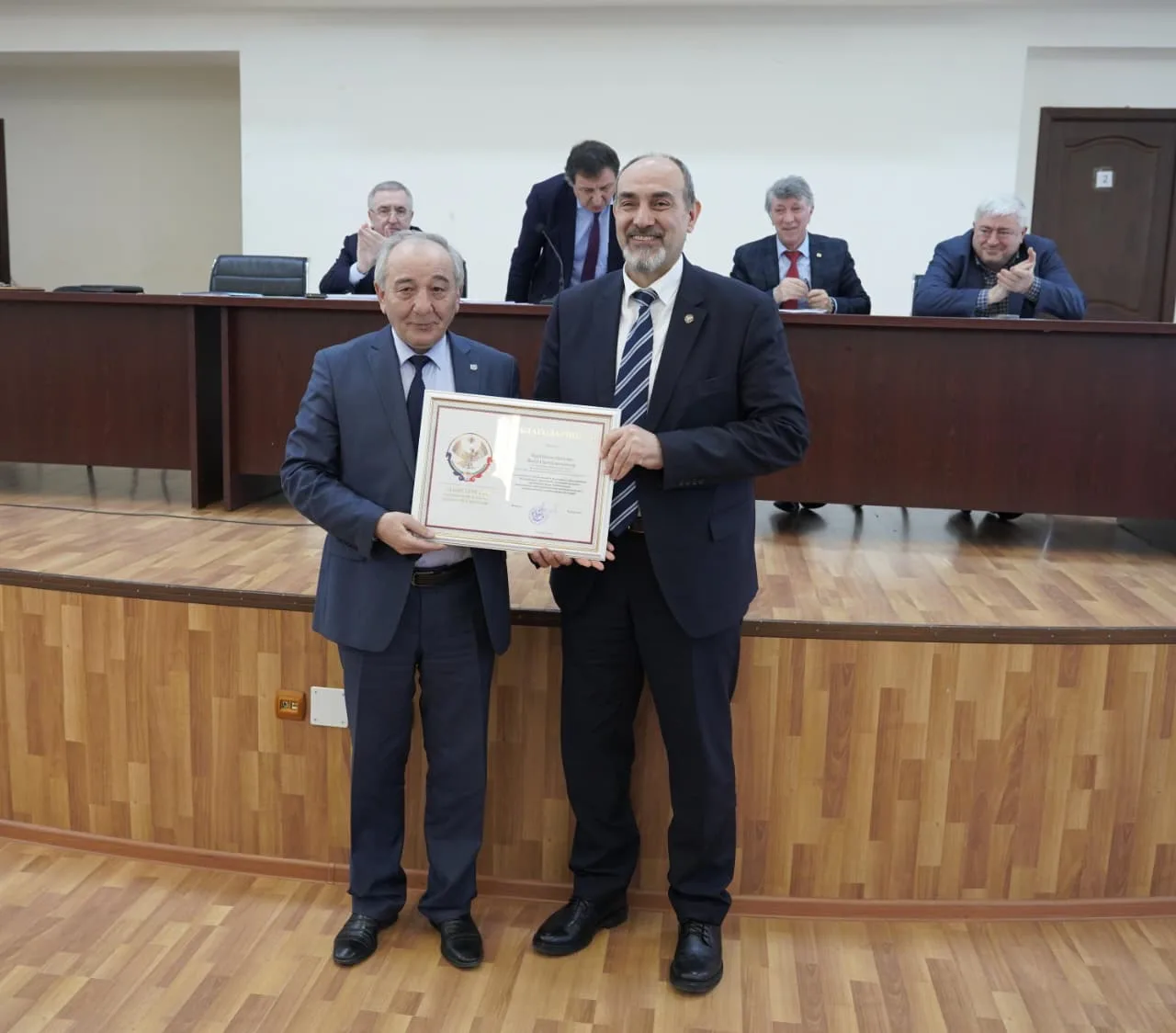 В ДГУ обсудили будущее физико-математического образования в Дагестане