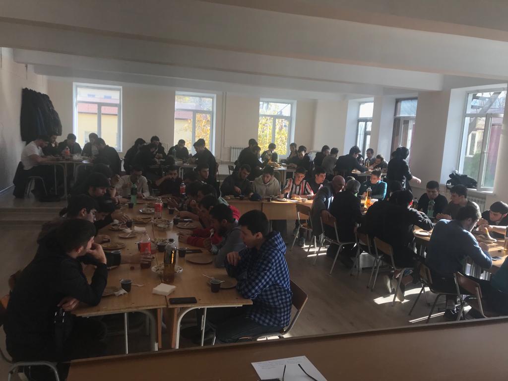 Всемирный день сыновей отметили в ДГУ